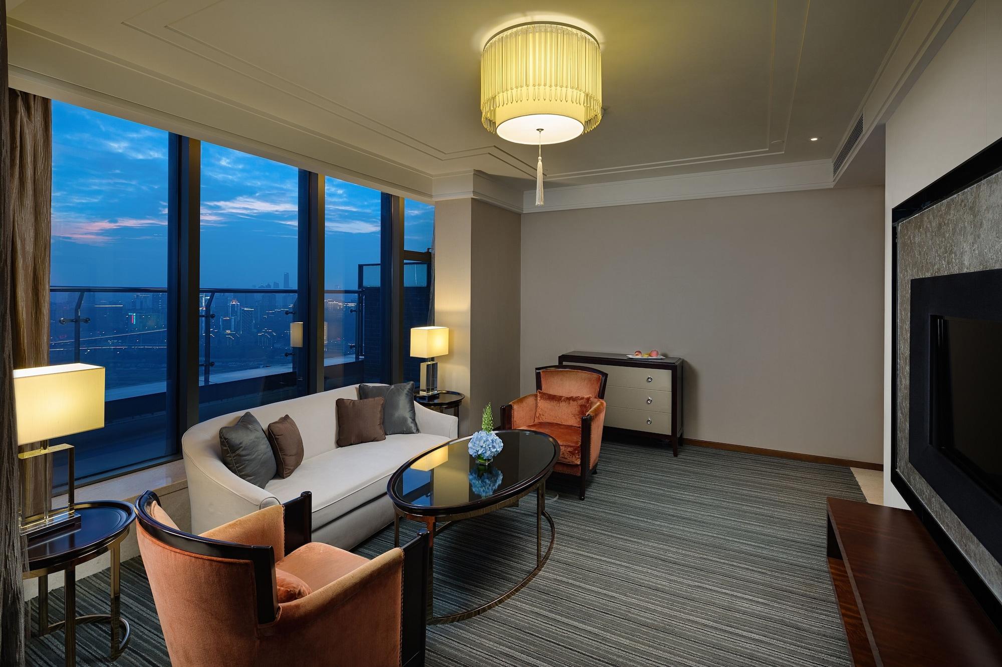 Radisson Blu Plaza Chongqing - Free 2 Bottle Of Local Beer Per Room During Stay Ngoại thất bức ảnh