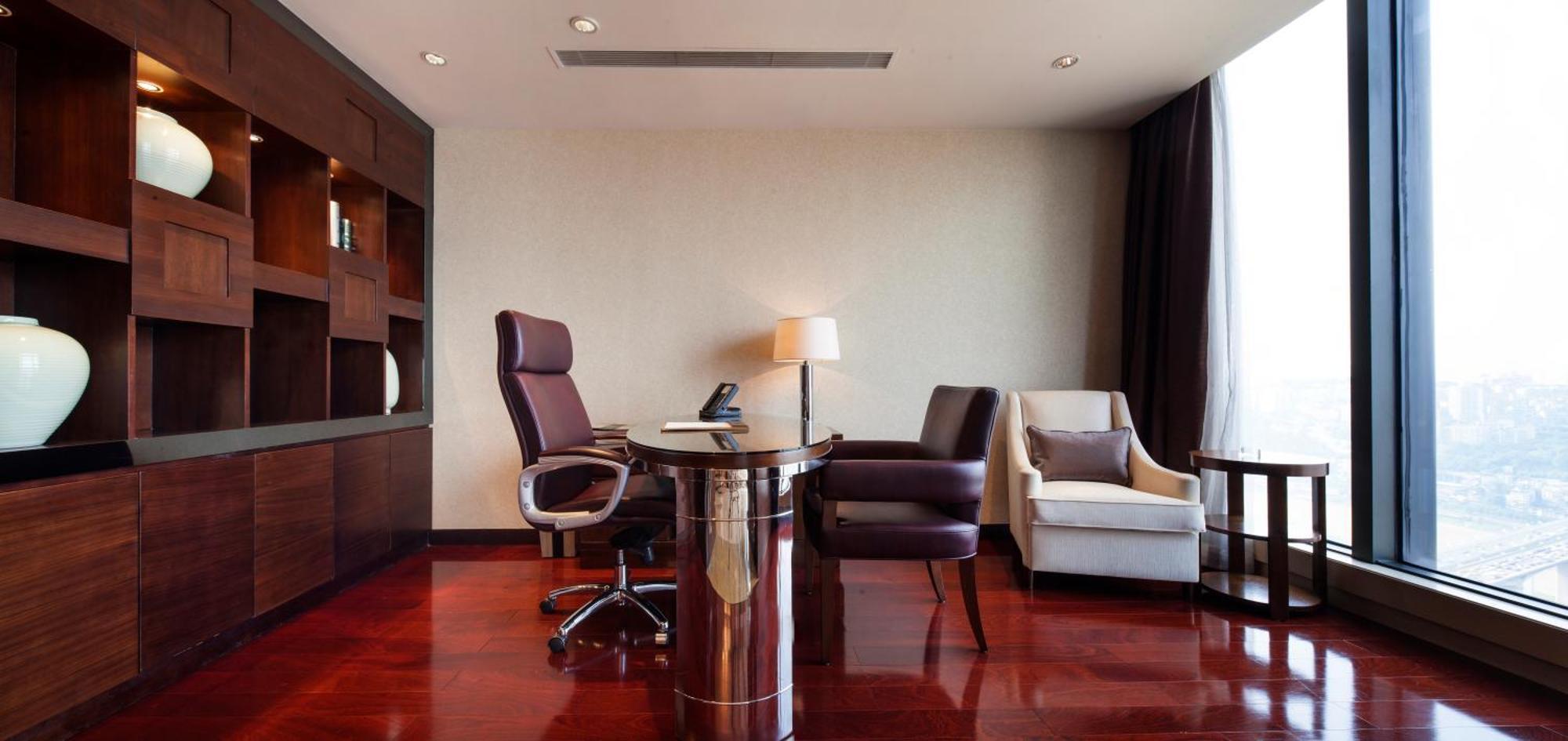 Radisson Blu Plaza Chongqing - Free 2 Bottle Of Local Beer Per Room During Stay Ngoại thất bức ảnh