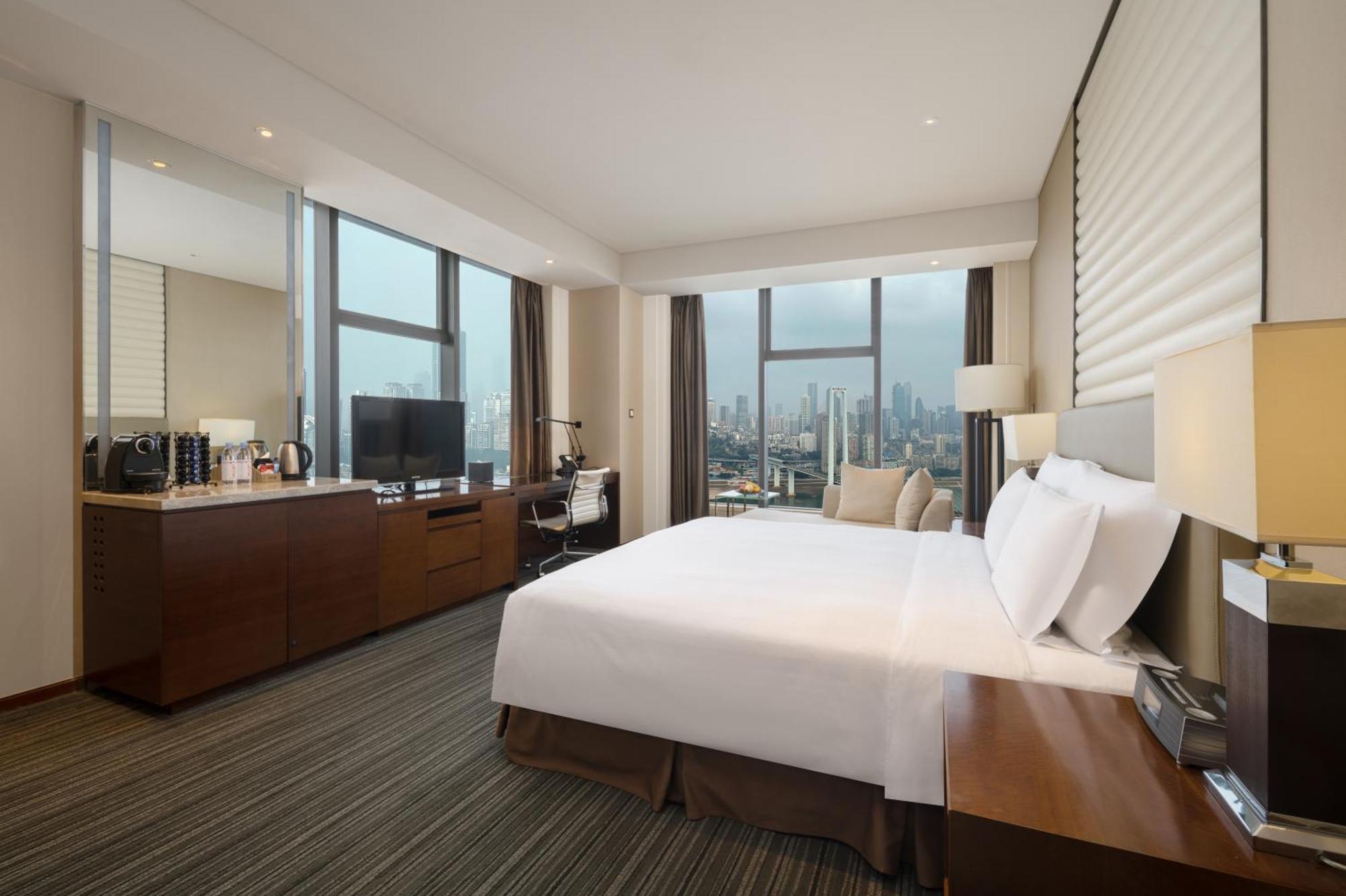 Radisson Blu Plaza Chongqing - Free 2 Bottle Of Local Beer Per Room During Stay Ngoại thất bức ảnh