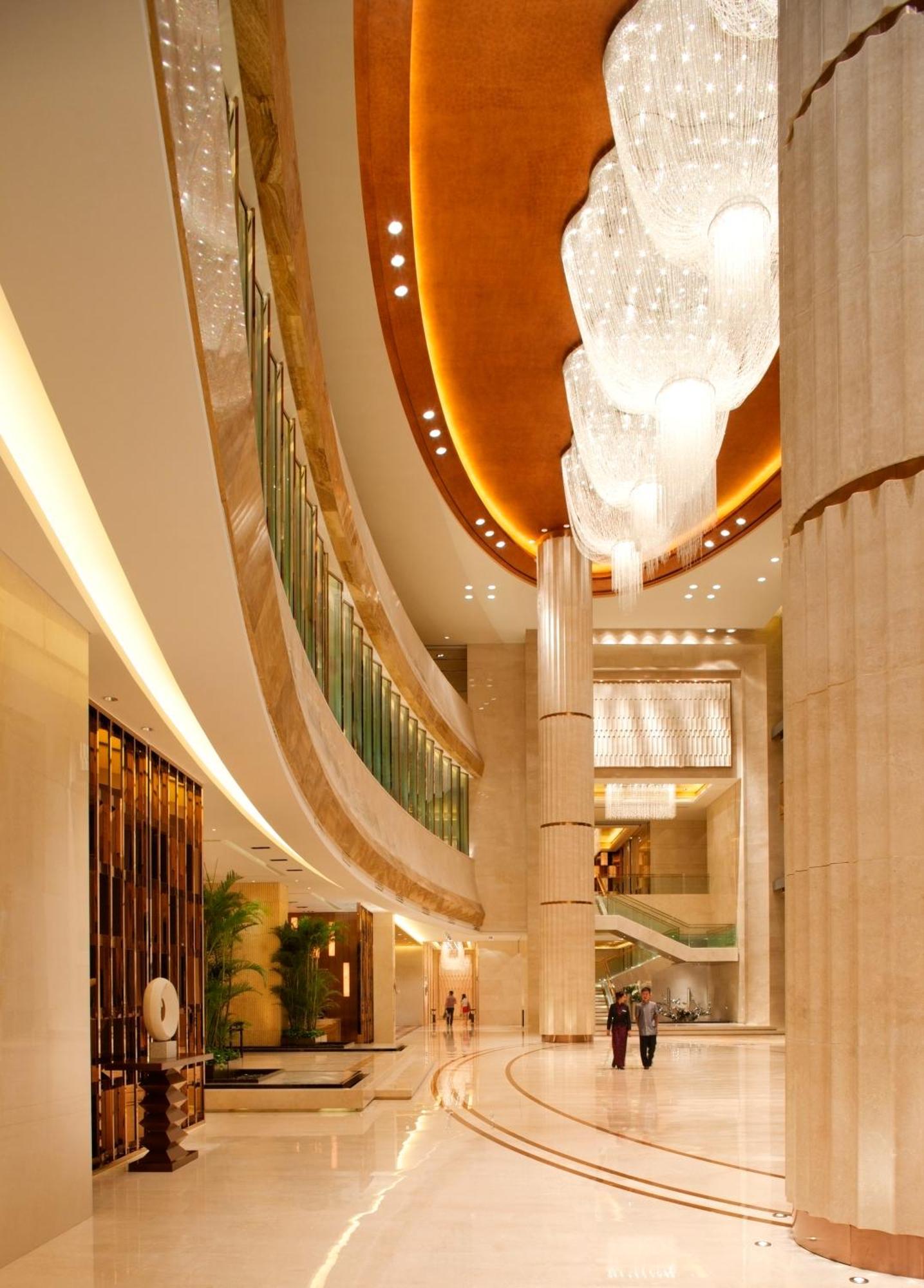 Radisson Blu Plaza Chongqing - Free 2 Bottle Of Local Beer Per Room During Stay Ngoại thất bức ảnh