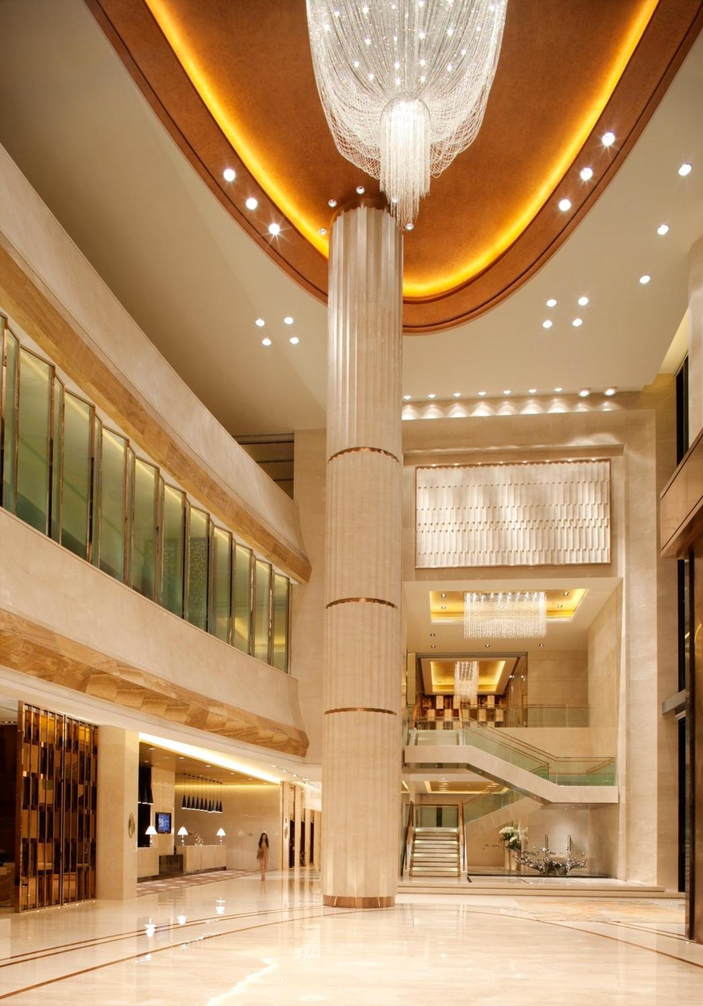 Radisson Blu Plaza Chongqing - Free 2 Bottle Of Local Beer Per Room During Stay Ngoại thất bức ảnh